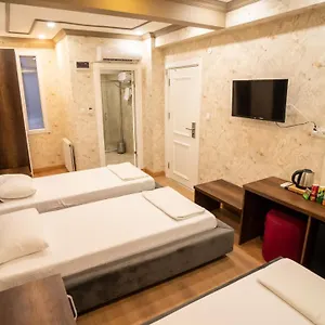 Otel Dymar ***