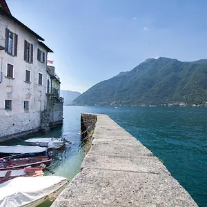 https://al-porticciolo-nesso.it-lombardy.com
