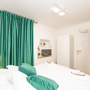 Isa Sweet Apartment