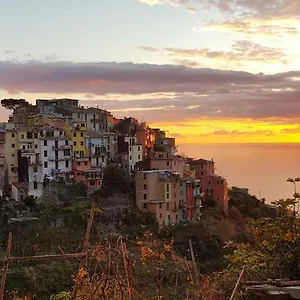 https://terre-apartment.hotelitalianriviera.com